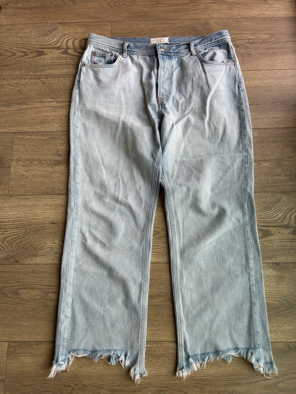 We the Free Light Wash Frayed Hem Cropped Jeans